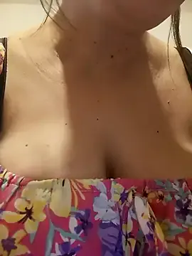 PumaShyXD – webcam model profile photo Image 10