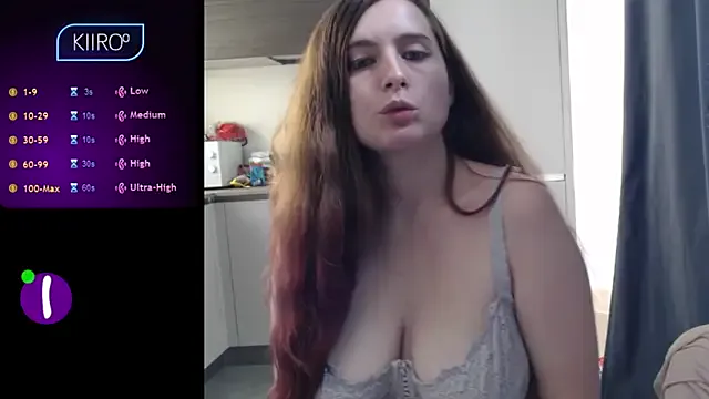 creambaby1 – webcam model profile photo Image 18