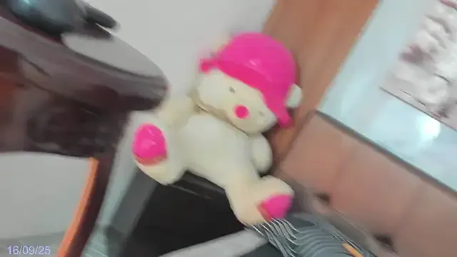 xdreamangel – webcam model profile photo Image 15