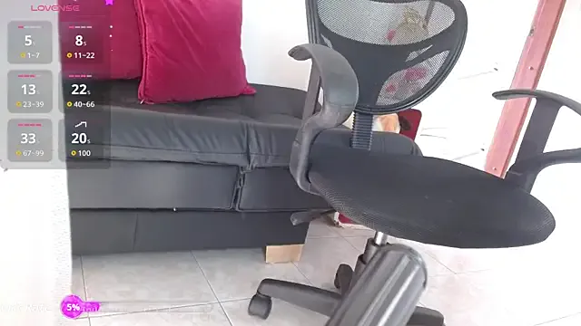 AngelinaTeller – webcam model profile photo Image 2