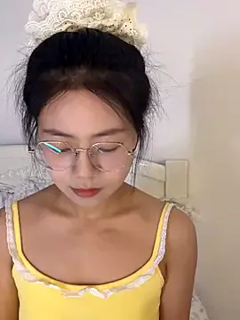 Ruchi_1 – webcam model profile photo Image 5