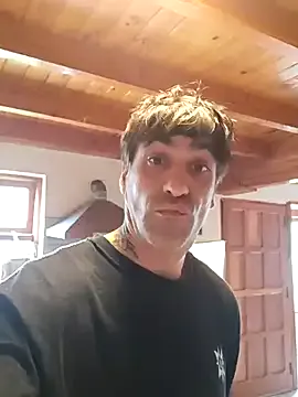 Yui-Ch – webcam model profile photo Image 11