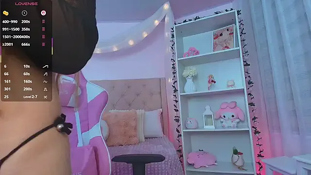 Runarunapi – webcam model profile photo Image 13