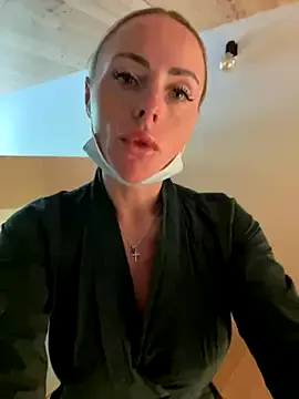 nide_xiaogou – webcam model profile photo Image 12