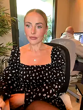 nide_xiaogou – webcam model profile photo Image 18