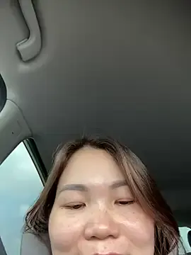 chatoncokin – webcam model profile photo Image 4