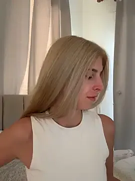 shuhana_ – webcam model profile photo Image 11