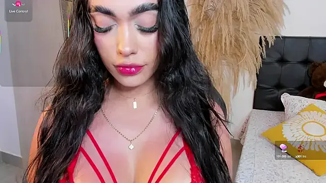 kellyvenous – webcam model profile photo Image 3