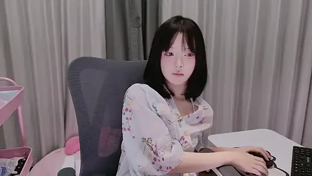 seoxxx06 – webcam model profile photo Image 6