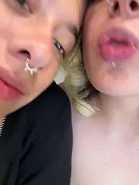 nide_xiaogou – webcam model profile photo Image 4