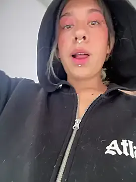 nide_xiaogou – webcam model profile photo Image 5