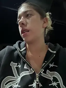 nide_xiaogou – webcam model profile photo Image 9