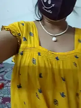 heyskylar – webcam model profile photo Image 18