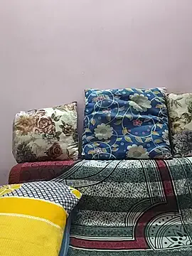 heyskylar – webcam model profile photo Image 8