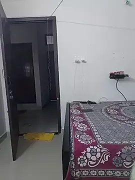 heyskylar – webcam model profile photo Image 9