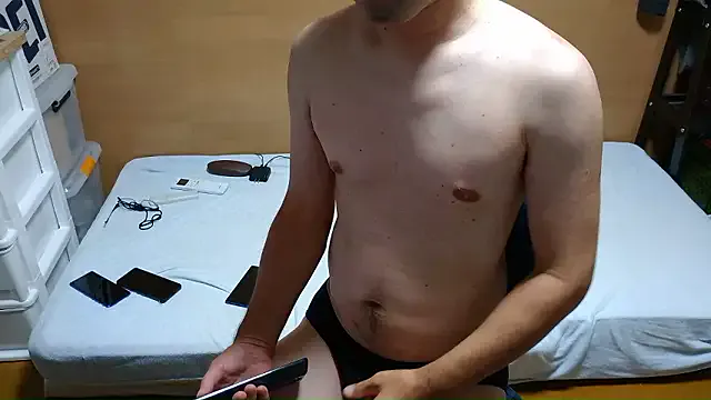 Yaya--728 – webcam model profile photo Image 9