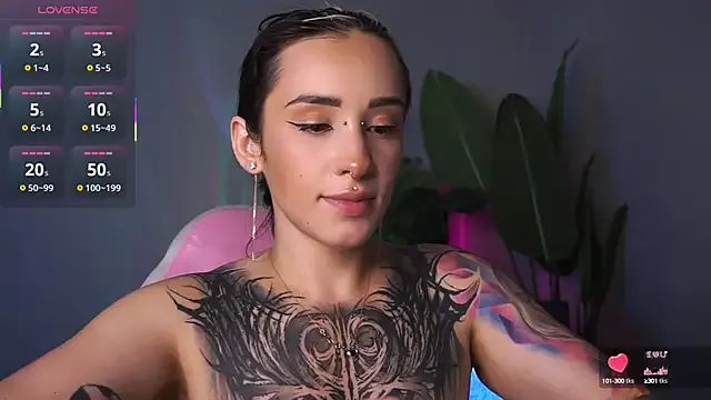 Runarunapi – webcam model profile photo Image 2