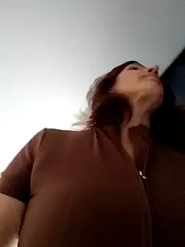 nayomi_34f – webcam model profile photo Image 18