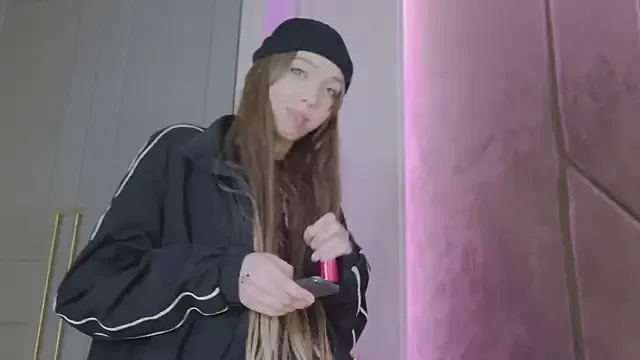 _meganmeow_ – webcam model profile photo Image 8