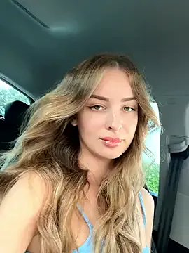 MissAroraaaxo – webcam model profile photo Image 19