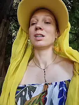 crazypaty – webcam model profile photo Image 16