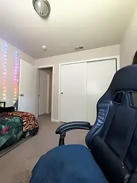 Velvet__vibe – webcam model profile photo Image 10