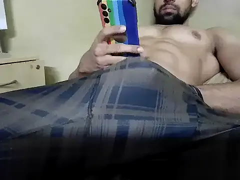 Benson18y – webcam model profile photo Image 4