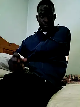 caylin – webcam model profile photo Image 11