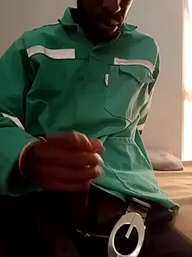 caylin – webcam model profile photo Image 14