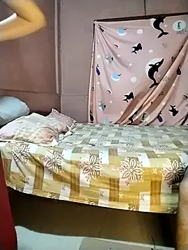 emyii – webcam model profile photo Image 18