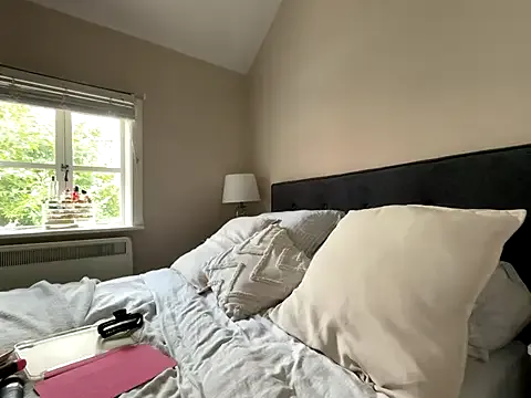 Helen_Vidall – webcam model profile photo Image 14