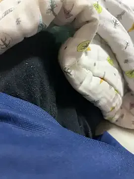 Yui-Ch – webcam model profile photo Image 2