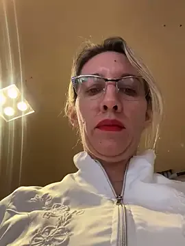 curvyflawless – webcam model profile photo Image 5