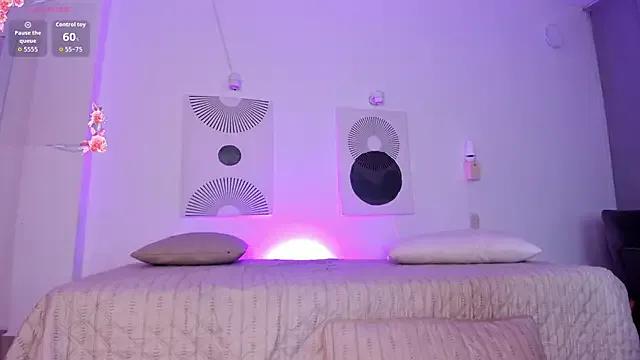 Ginni_charlotte – webcam model profile photo