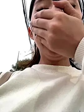 miistrip – webcam model profile photo Image 10