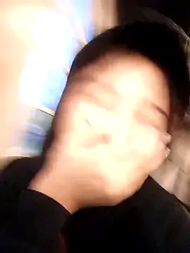 miistrip – webcam model profile photo Image 4