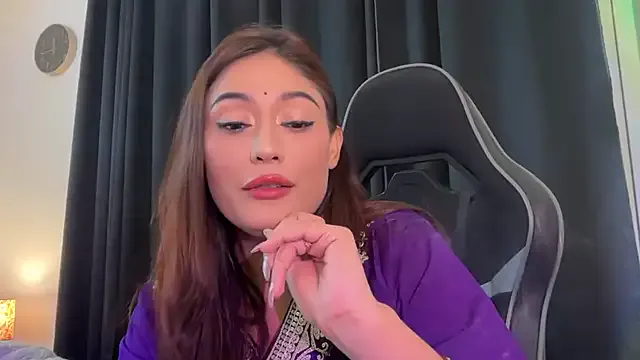 Kavya5500 – webcam model profile photo Image 4