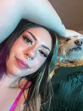 bunnyblondy – webcam model profile photo Image 6