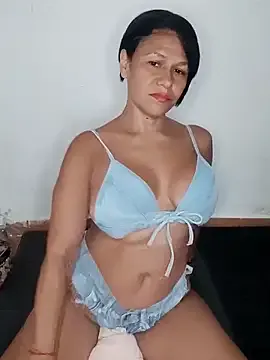 amu_nyan_cute – webcam model profile photo Image 3