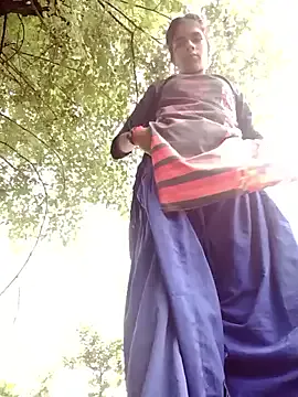 bunnyblondy – webcam model profile photo Image 12