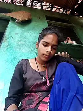 bunnyblondy – webcam model profile photo Image 19