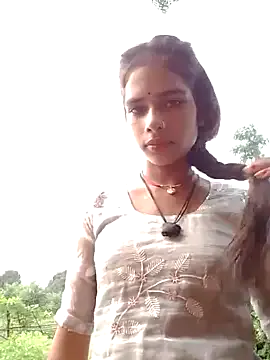 bunnyblondy – webcam model profile photo Image 6