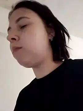 MerlyG – webcam model profile photo Image 9