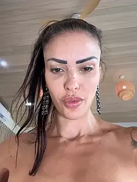 RoxiBlack – webcam model profile photo Image 2