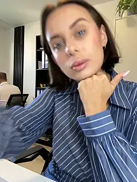 eli_sun – webcam model profile photo Image 5