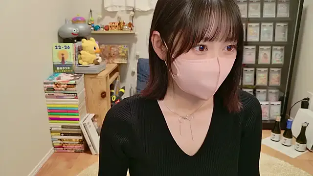 LT-333 – webcam model profile photo Image 2