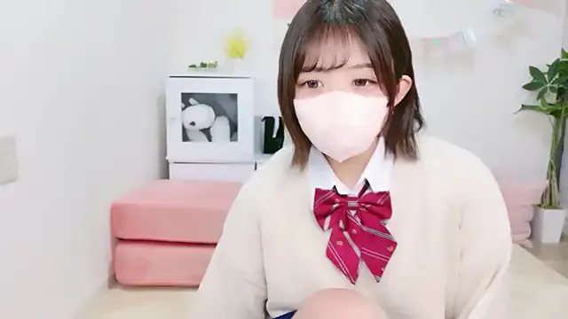 avroramy – webcam model profile photo Image 8