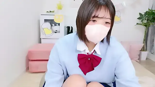 avroramy – webcam model profile photo Image 9