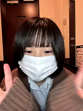 Yui-Ch – webcam model profile photo Image 2