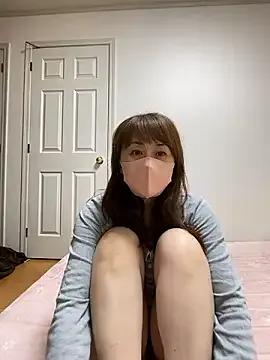 R-bonbon – webcam model profile photo Image 9